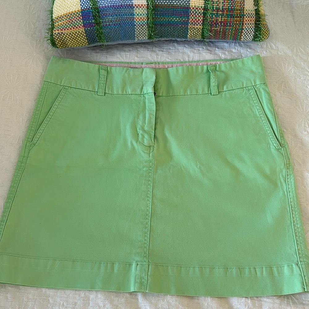Vineyard Vines mint green mini skirt Size 10
